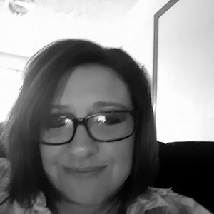 Meet your Posher, Gena anne